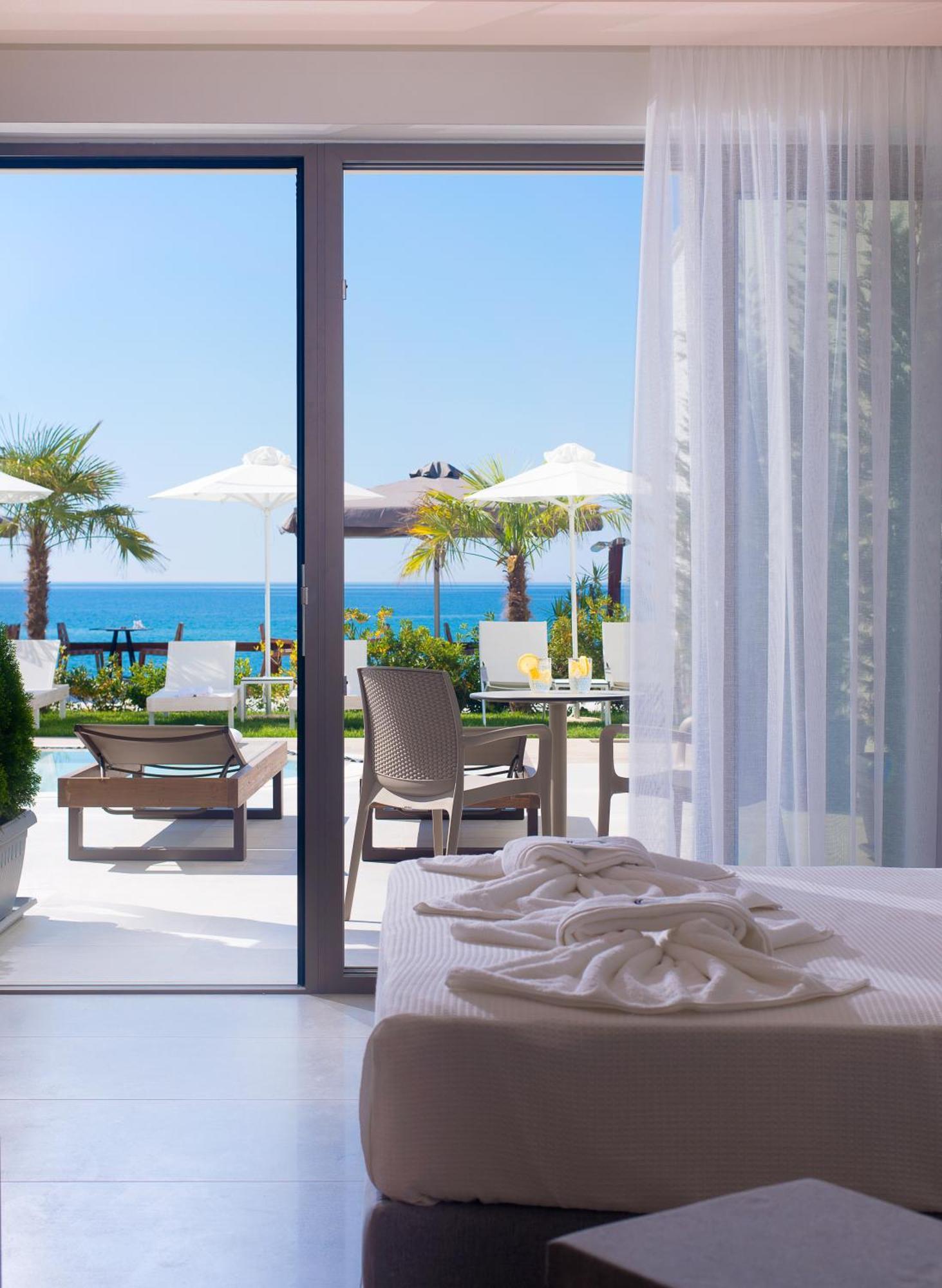 Aegean Infinity Deluxe