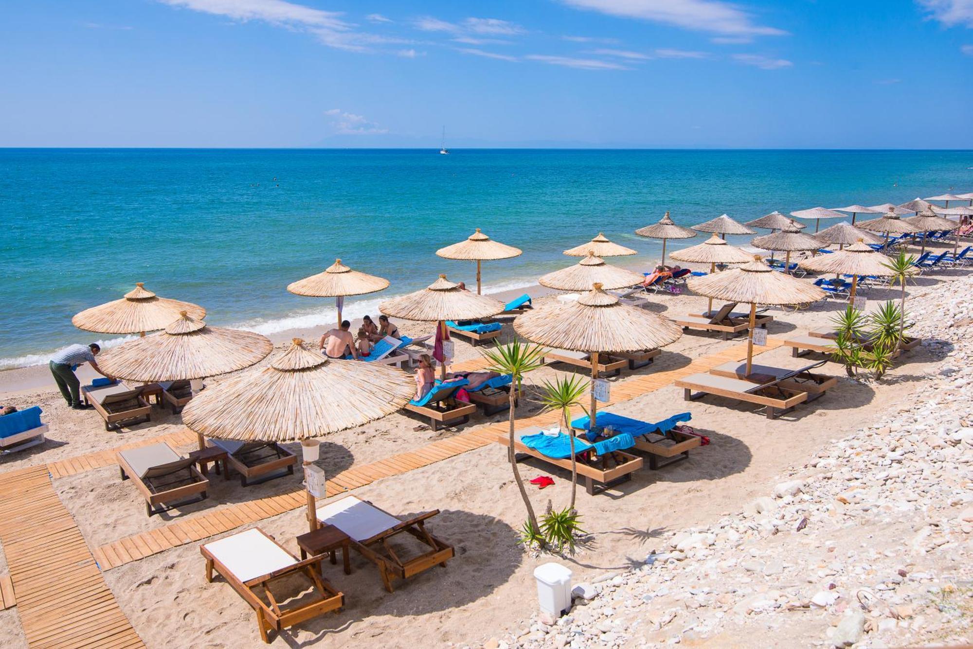 Aegean Infinity Deluxe 4*